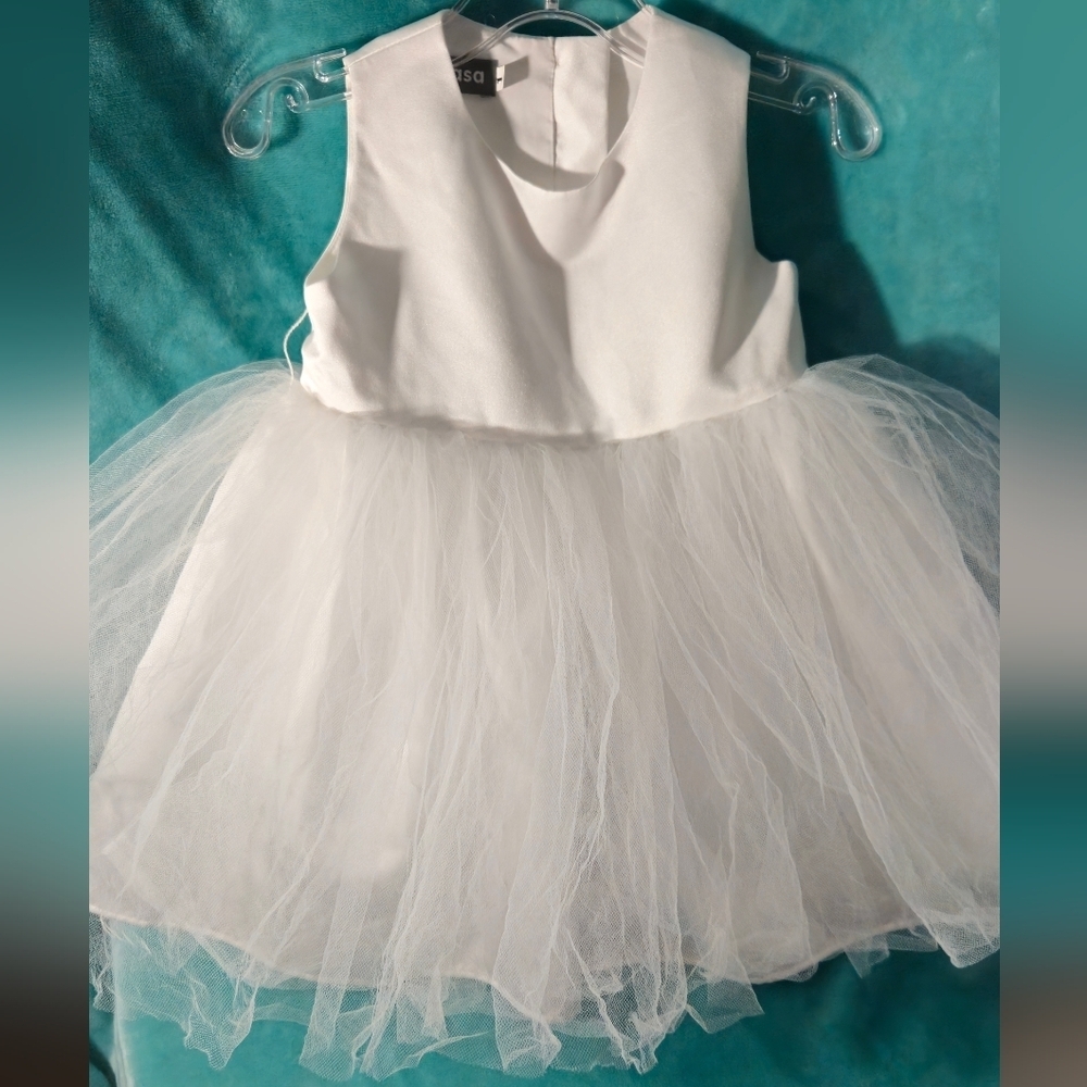 Girls White Tulle Party/Baptism/Christening/Flower Girl Dress -Size 18-24 months